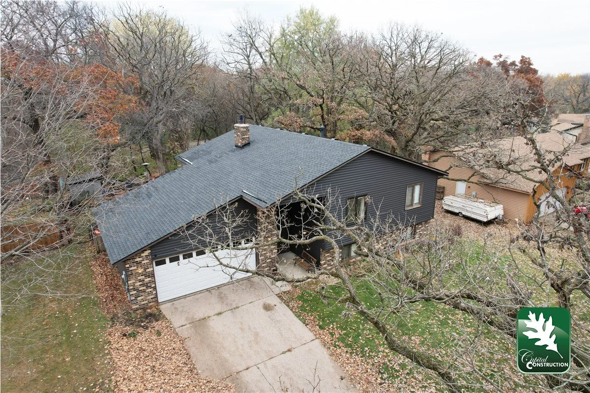 Wood Shakes to Exterior Portfolio Market Square – Apple valley